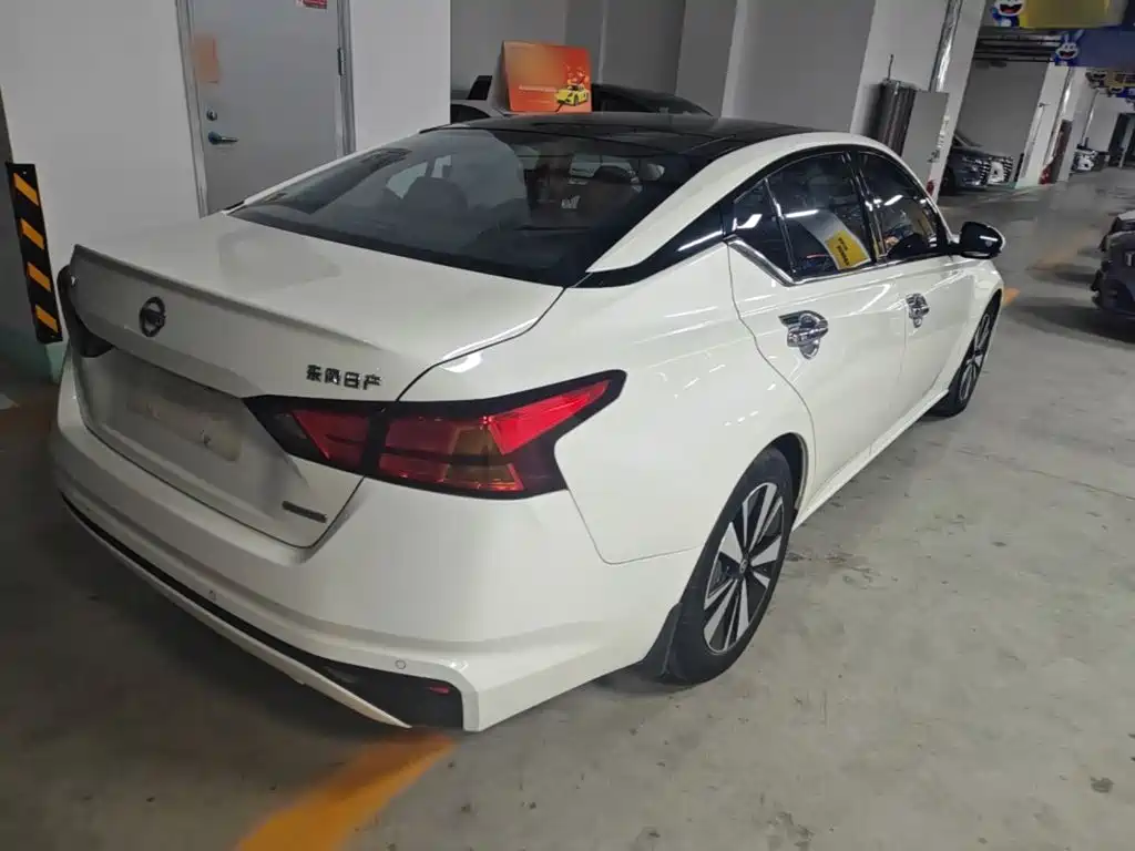 Nissan Teana — миниатюра 7
