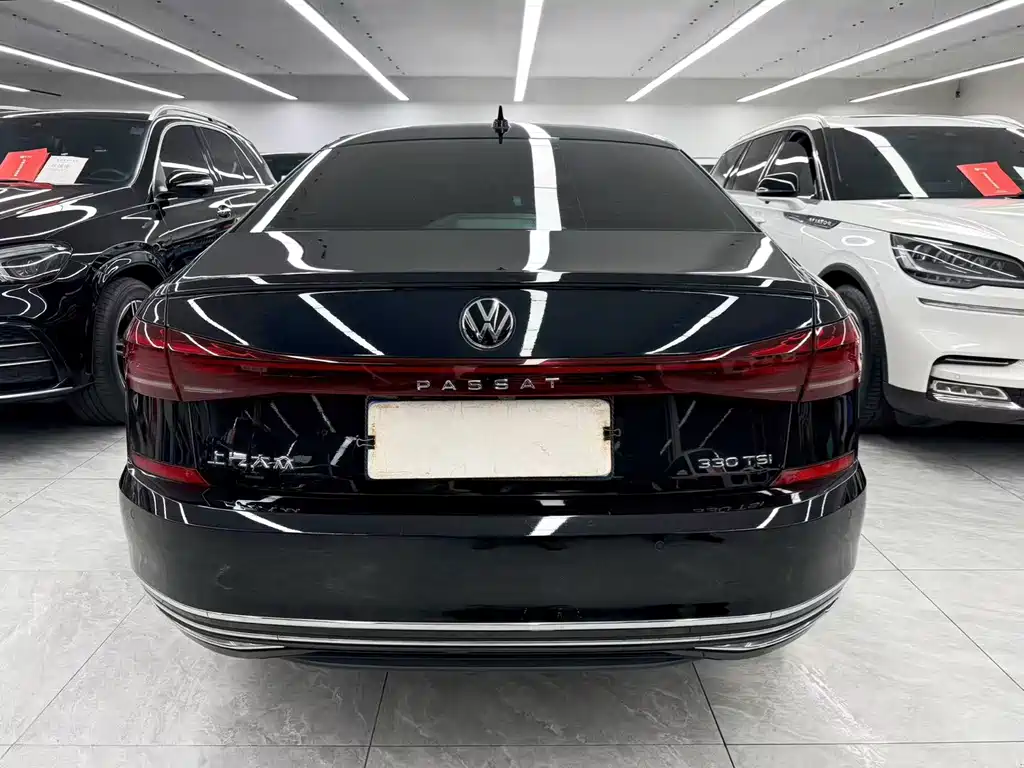 Volkswagen Passat — миниатюра 5
