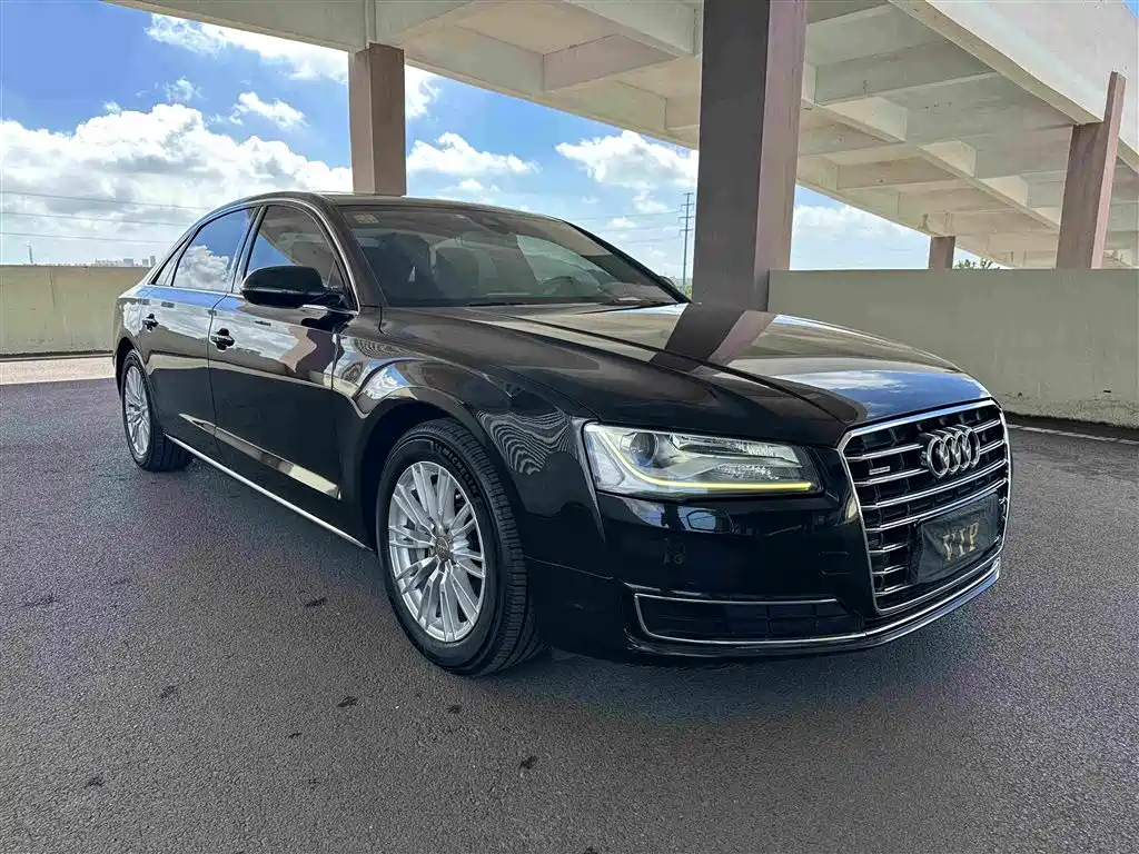 Audi A8 — миниатюра 3