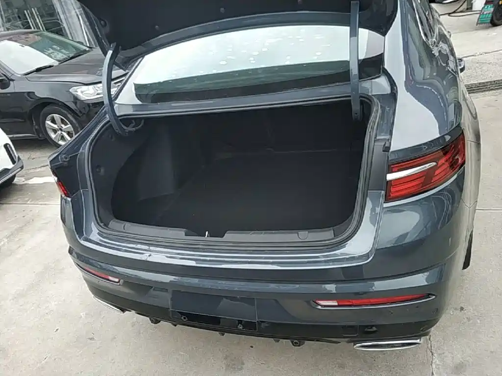 Geely Xingrui — миниатюра 19