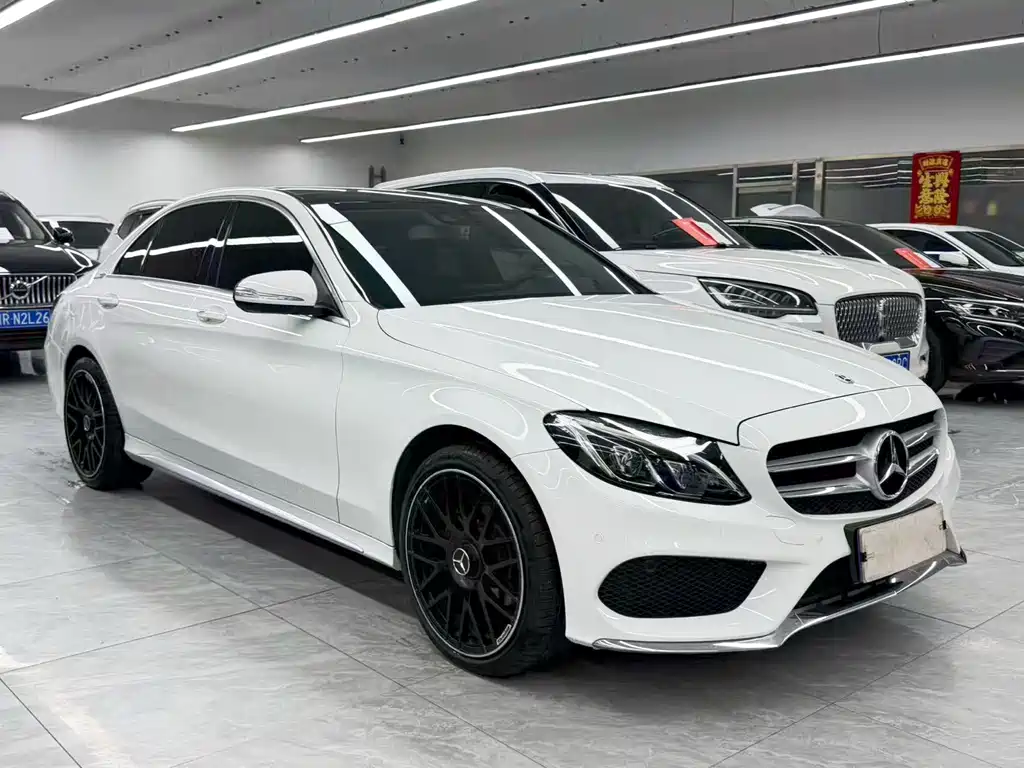 Mercedes-Benz C-Class — миниатюра 3