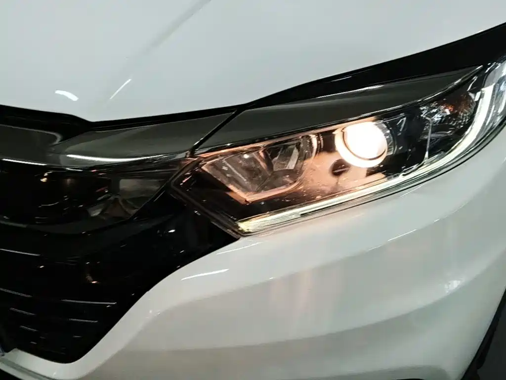Honda Vezel — миниатюра 24