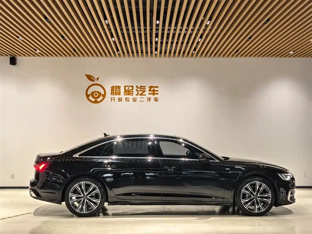 Audi A6L 2024 40 TFSI Luxury
