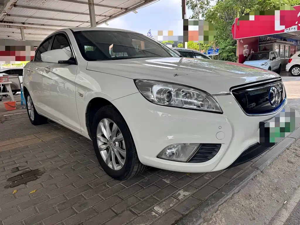 BAIC New Energy EU — миниатюра 3