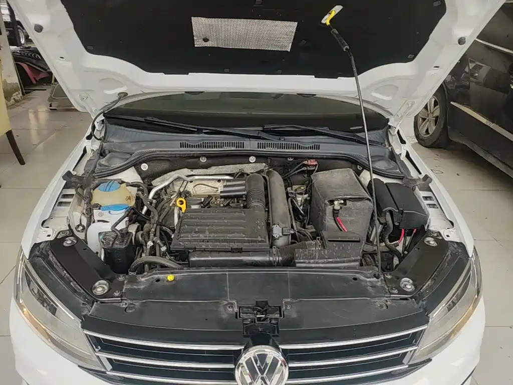 Volkswagen Sagitar — миниатюра 20