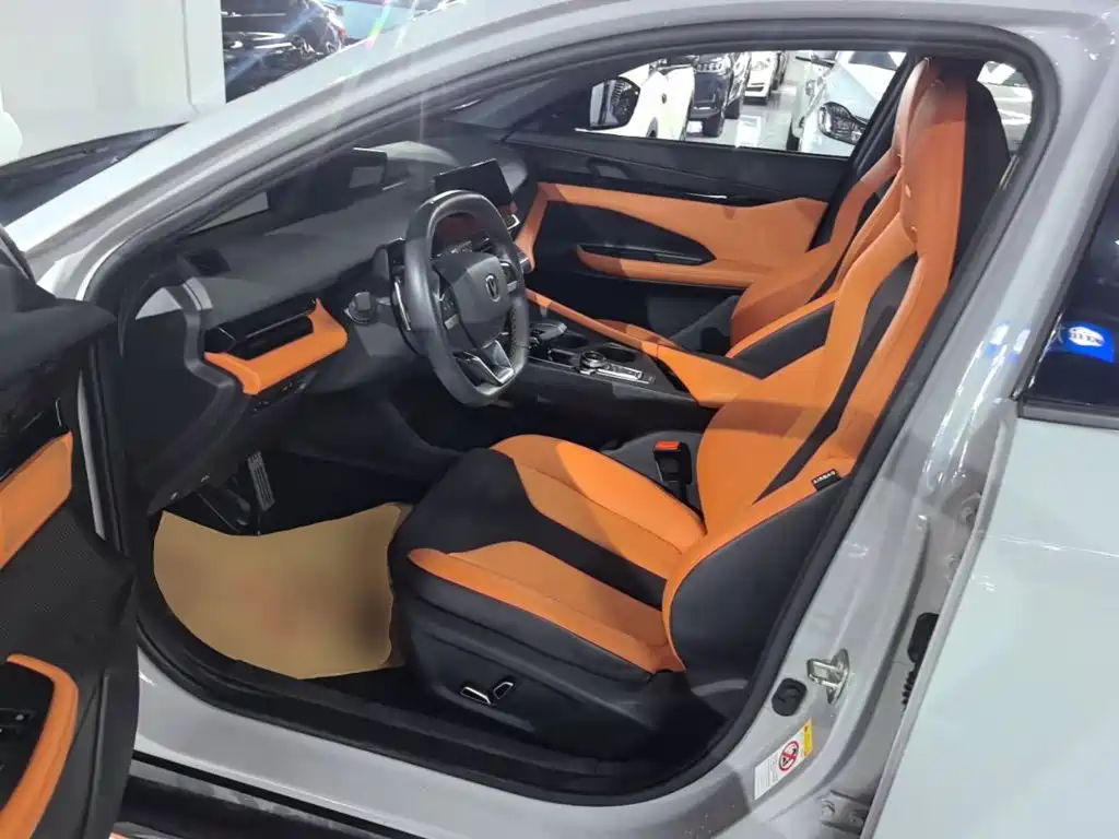 Changan UNI-V — миниатюра 12