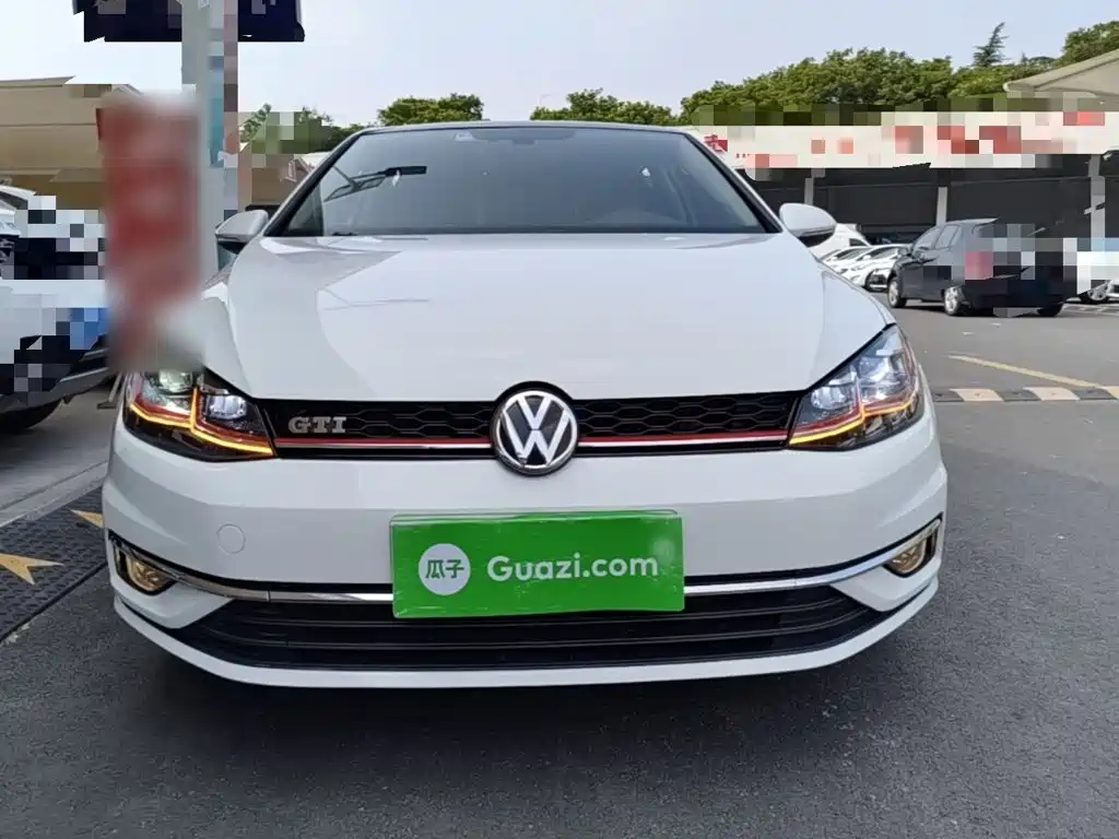 Volkswagen Golf 2018 230TSI AT Luxury