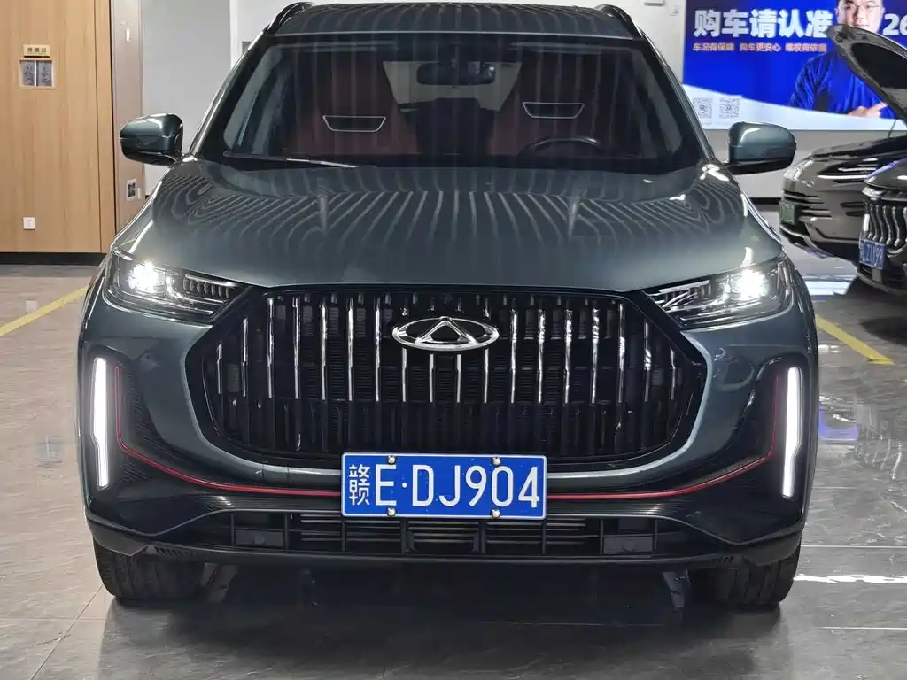 Chery 7 PLUS 2023 1.6TGDI DCT Luxury
