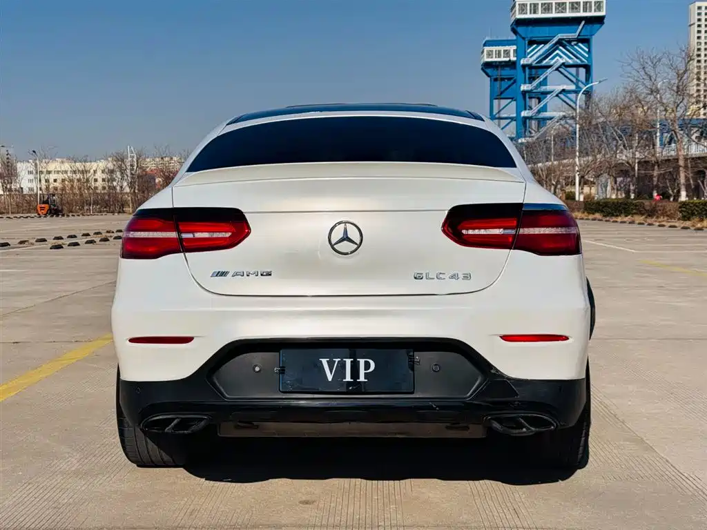 MERCEDES-BENZ GLC COUPE AMG