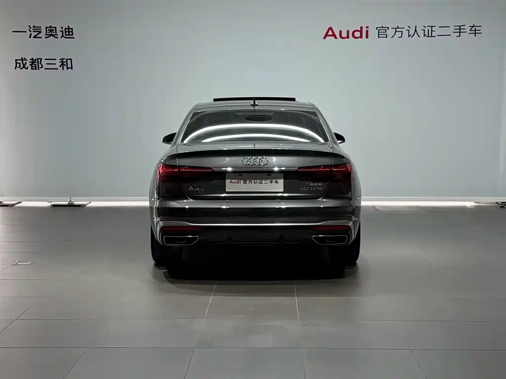 Audi A4L 2022 40 TFSI Luxury