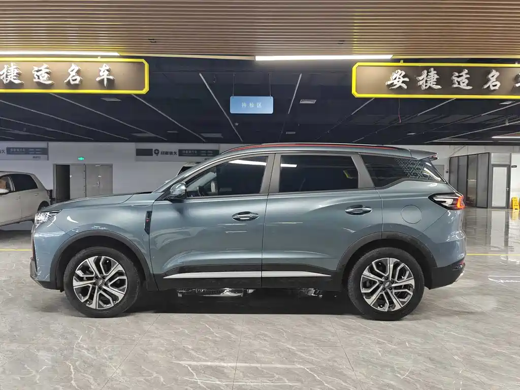 Chery 7 PLUS 2023 1.6TGDI DCT Luxury