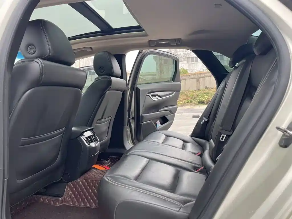 Cadillac XTS — миниатюра 11
