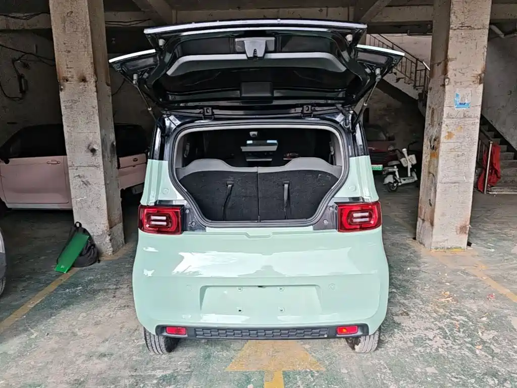 Wuling MINIEV — миниатюра 19