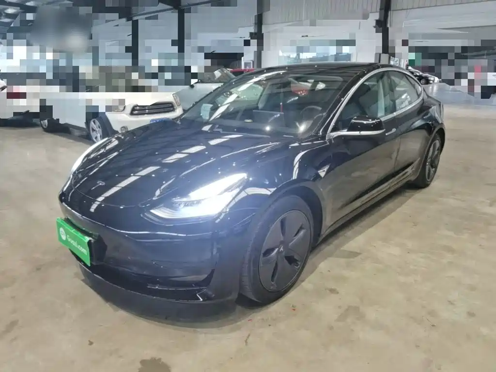 Tesla Model 3 — миниатюра 2