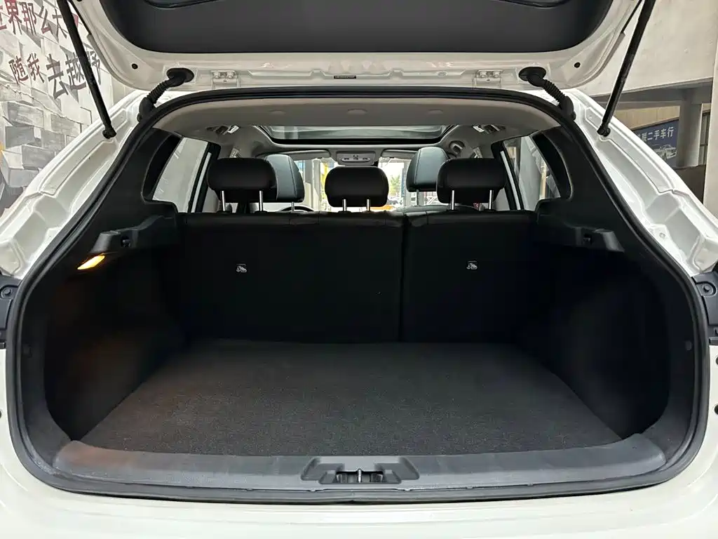 Nissan Qashqai — миниатюра 8