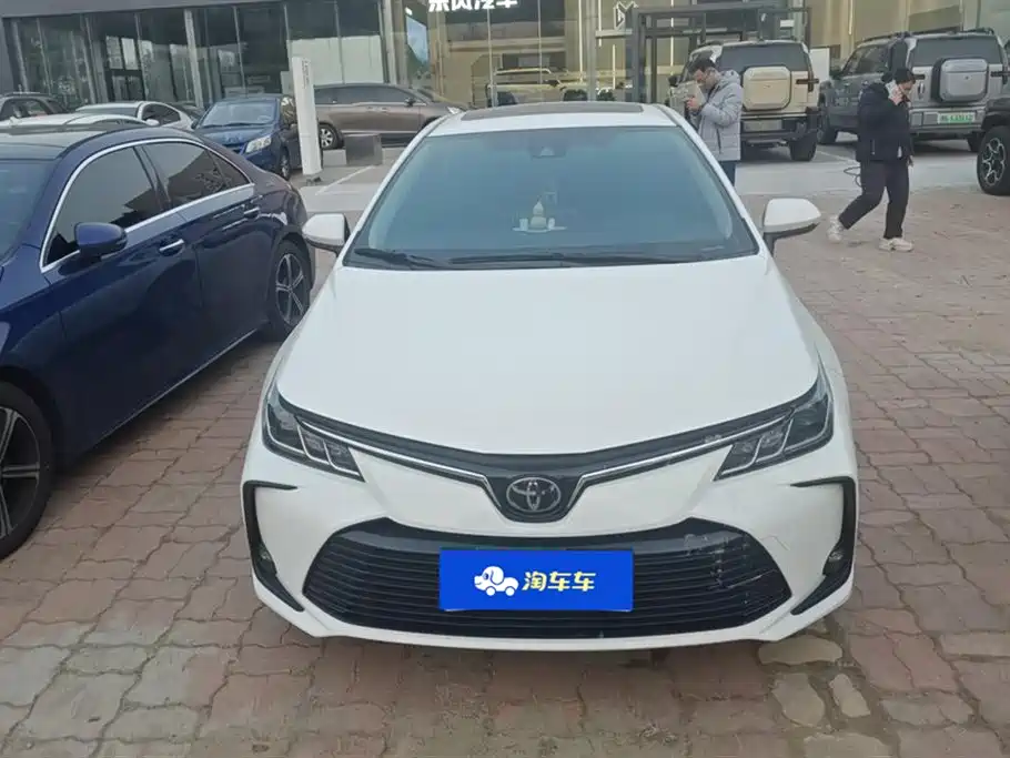 TOYOTA COROLLA