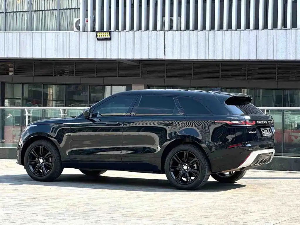 Land Rover Velar — миниатюра 19