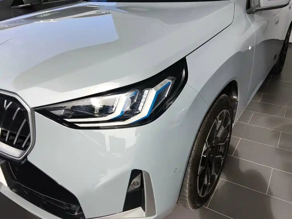 BMW X3 — миниатюра 24
