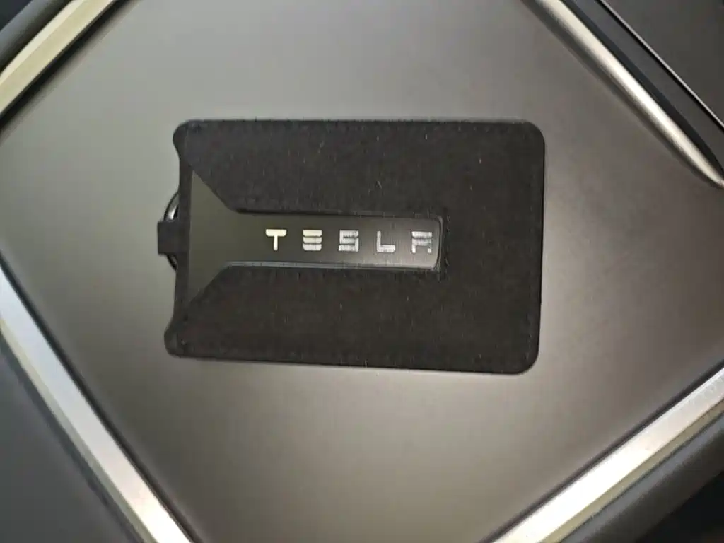 Tesla Model Y — фотографии объявления, Фото 10