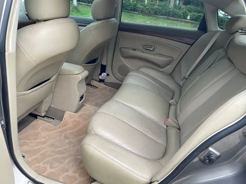 Nissan Sylphy 2009 2.0XL CVT