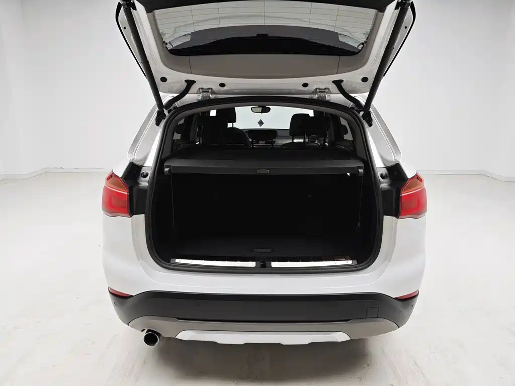 BMW X1 — миниатюра 12