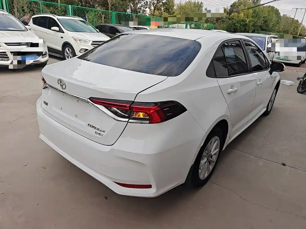 Toyota Corolla — миниатюра 7