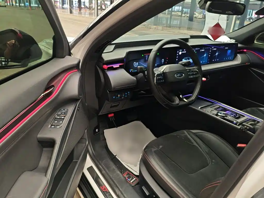 Ford Evos — миниатюра 16