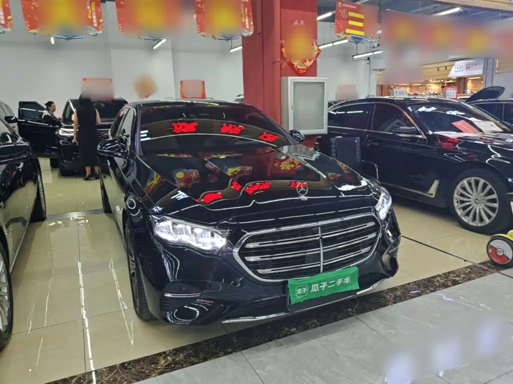 Mercedes-Benz E-Class — миниатюра 4