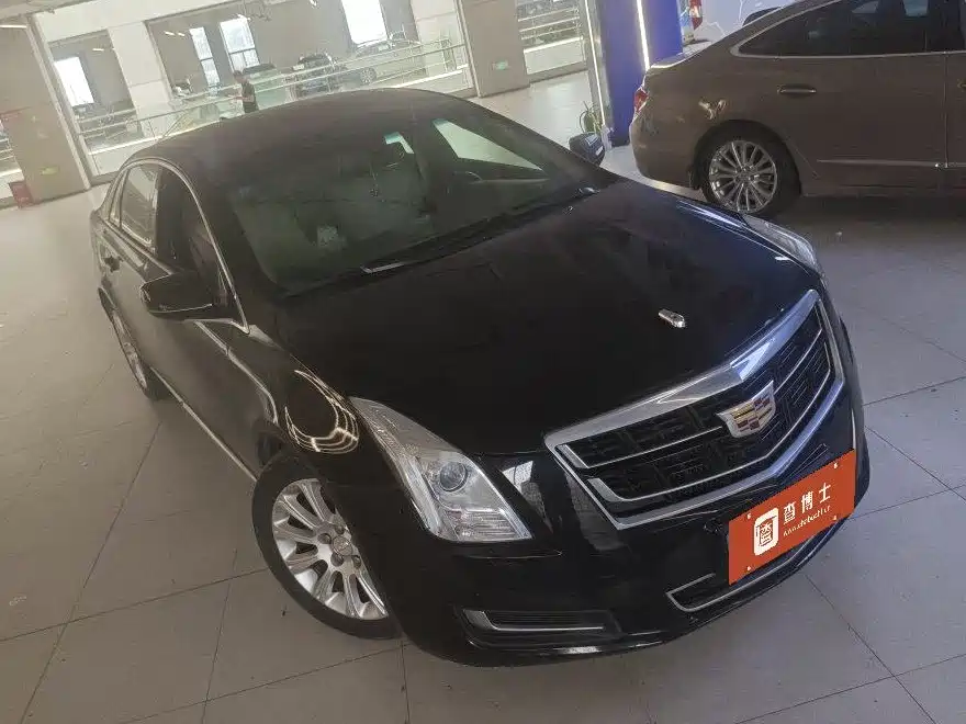 Cadillac XTS 2017 28T