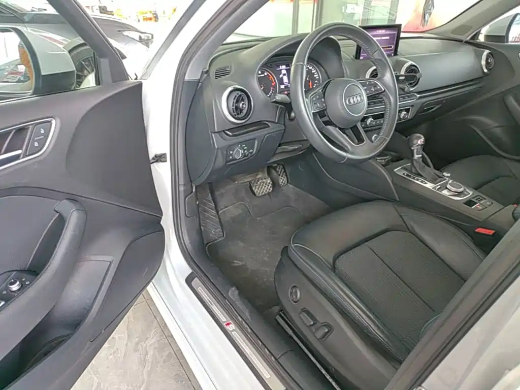 Audi A3 — миниатюра 16