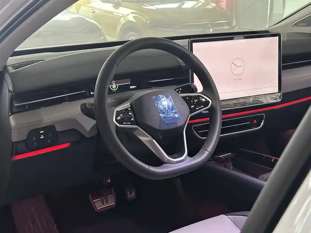 VOLKSWAGEN ID.7 VIZZION