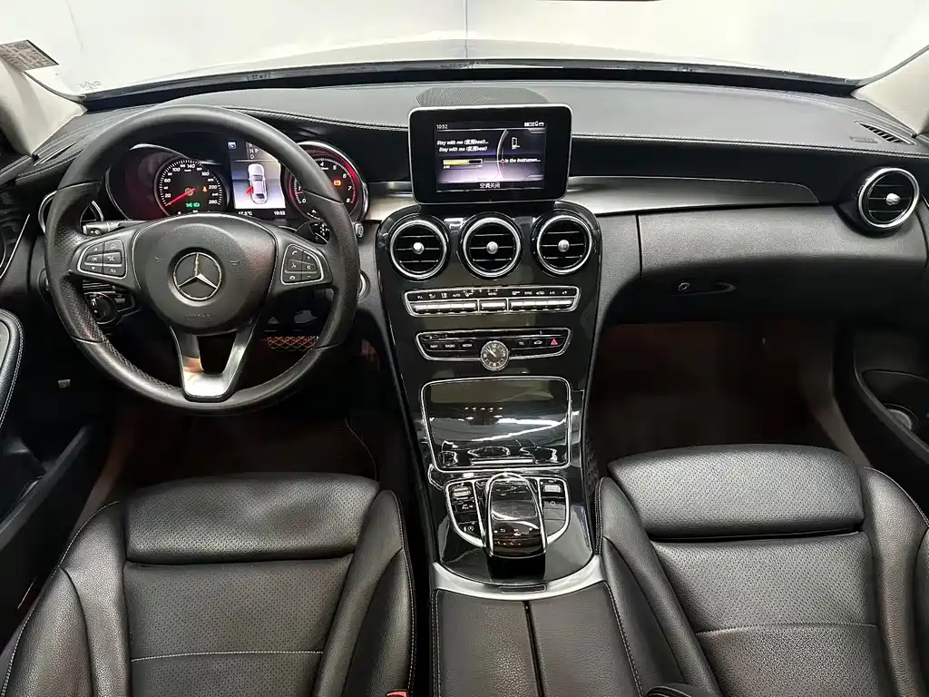 Mercedes-Benz C-Class — миниатюра 8