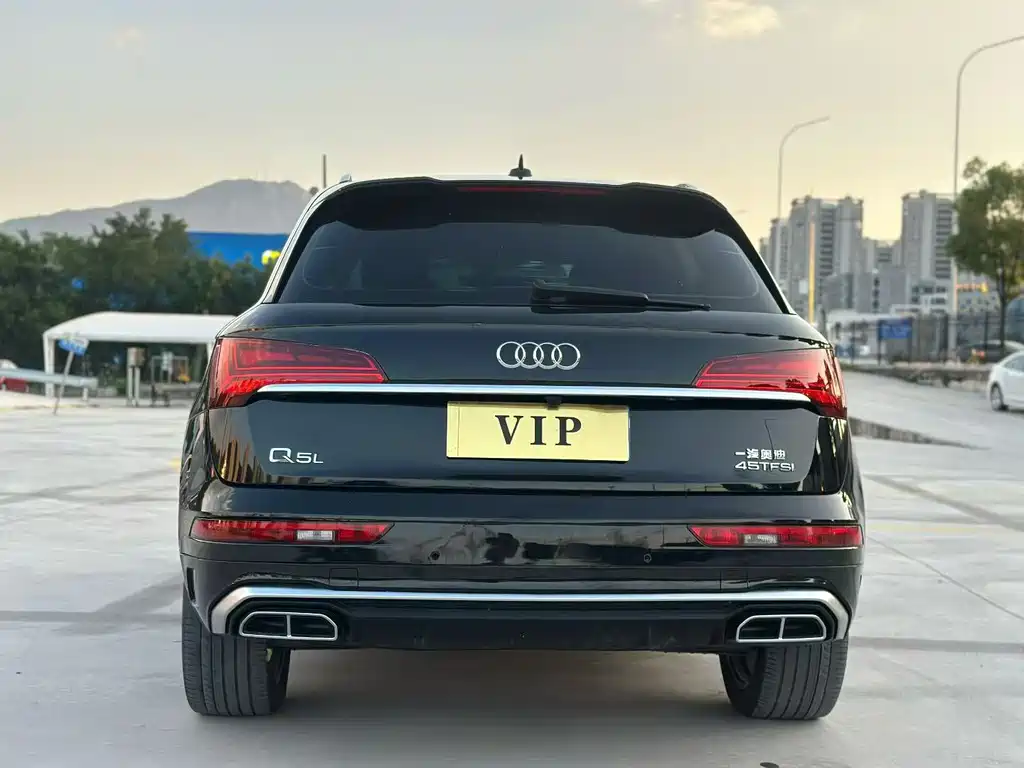 Audi Q5L 2022 45T