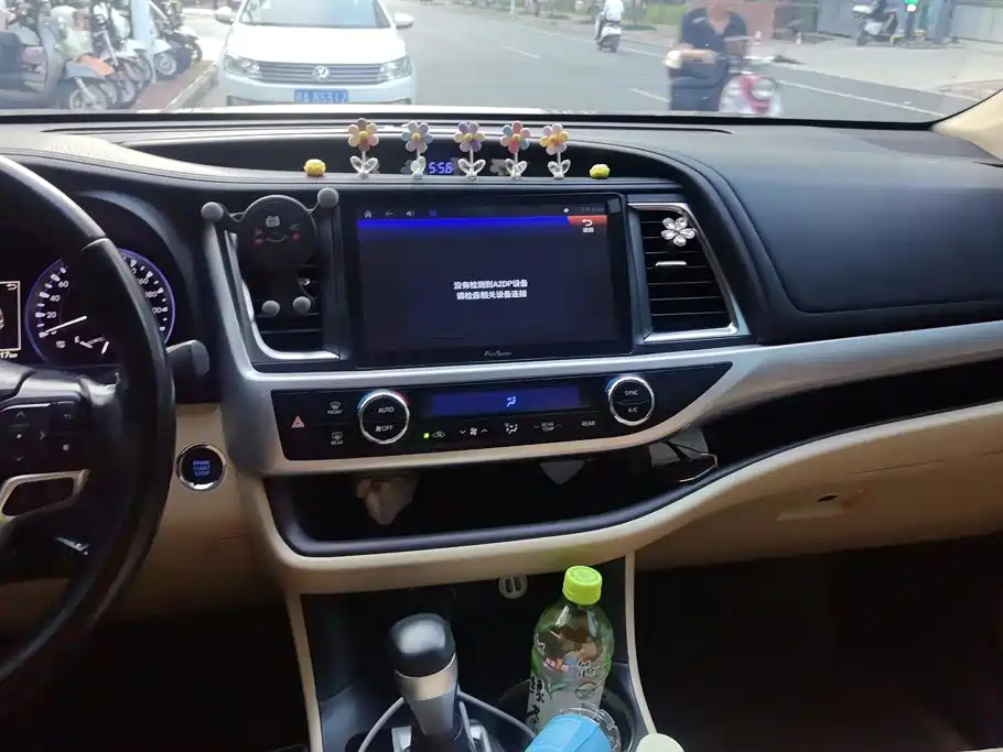 Toyota Highlander — миниатюра 13