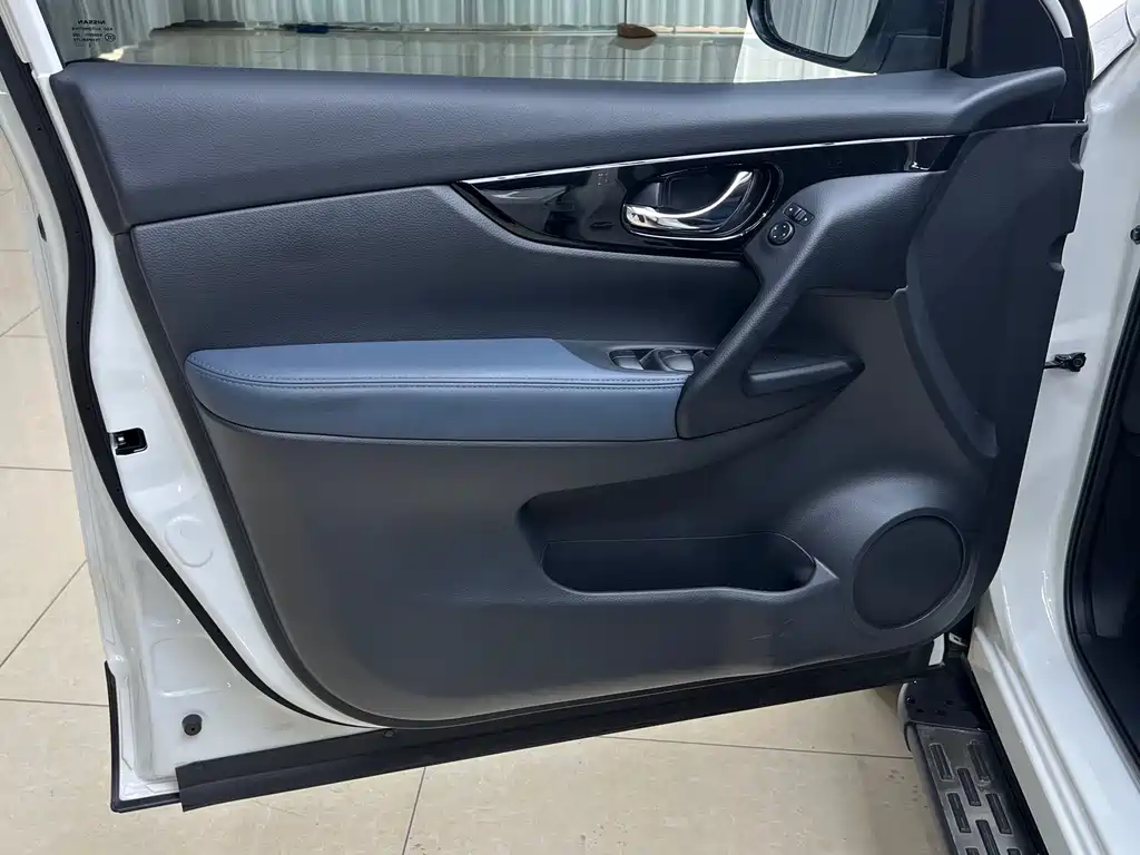 Nissan Qashqai 2025 2.0L CVT XV+ Lead