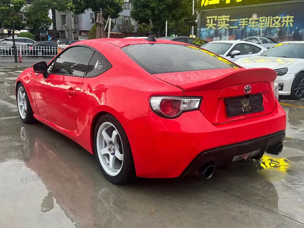 Toyota 86 — миниатюра 4