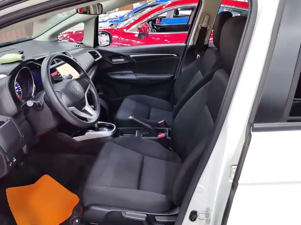 Honda Fit — миниатюра 15