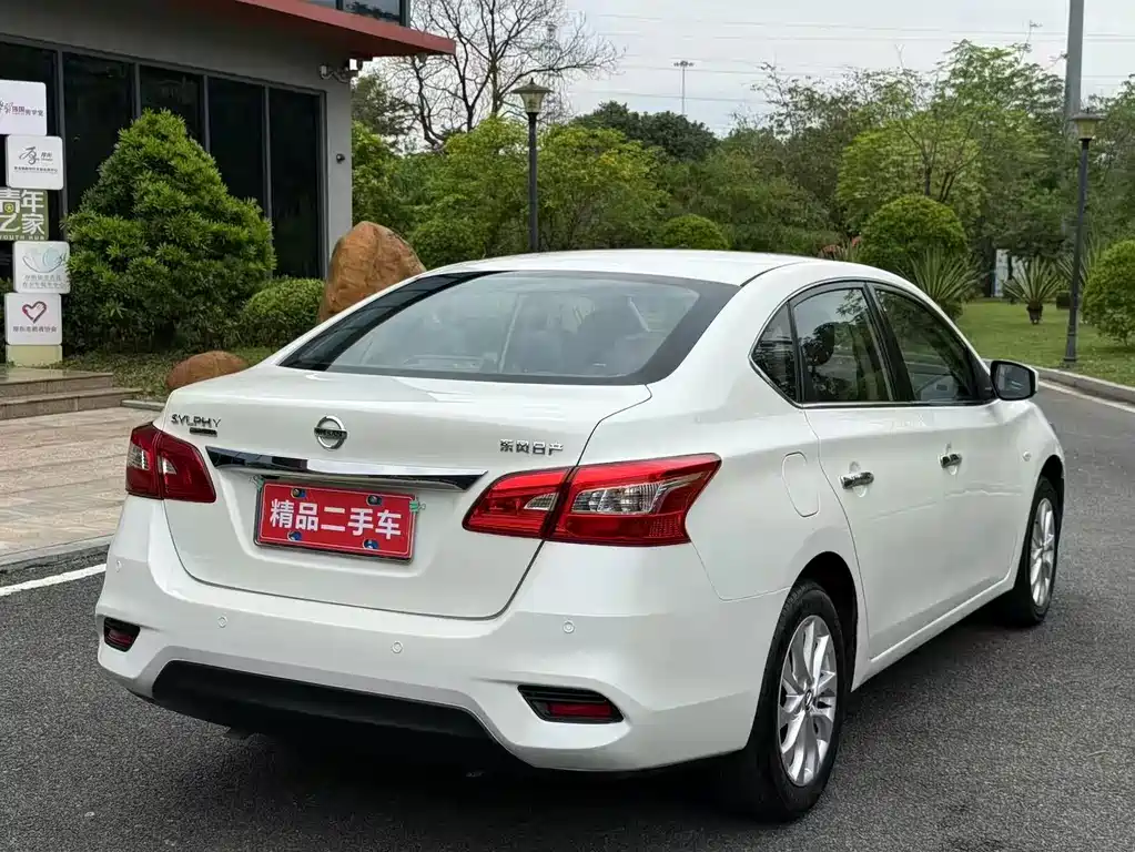 Nissan Sylphy - фото 4