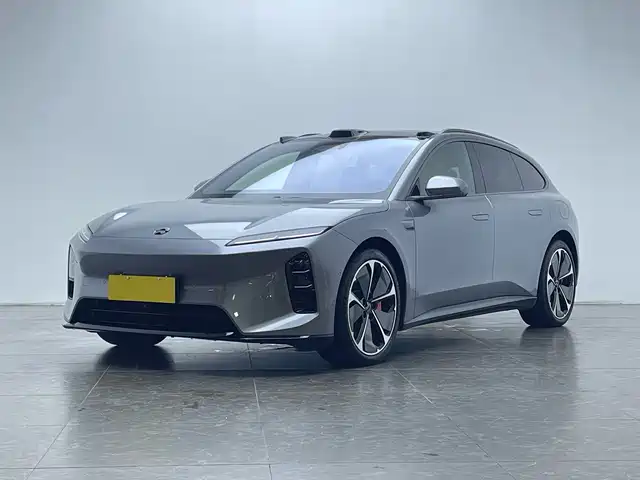2025 Nio ET5