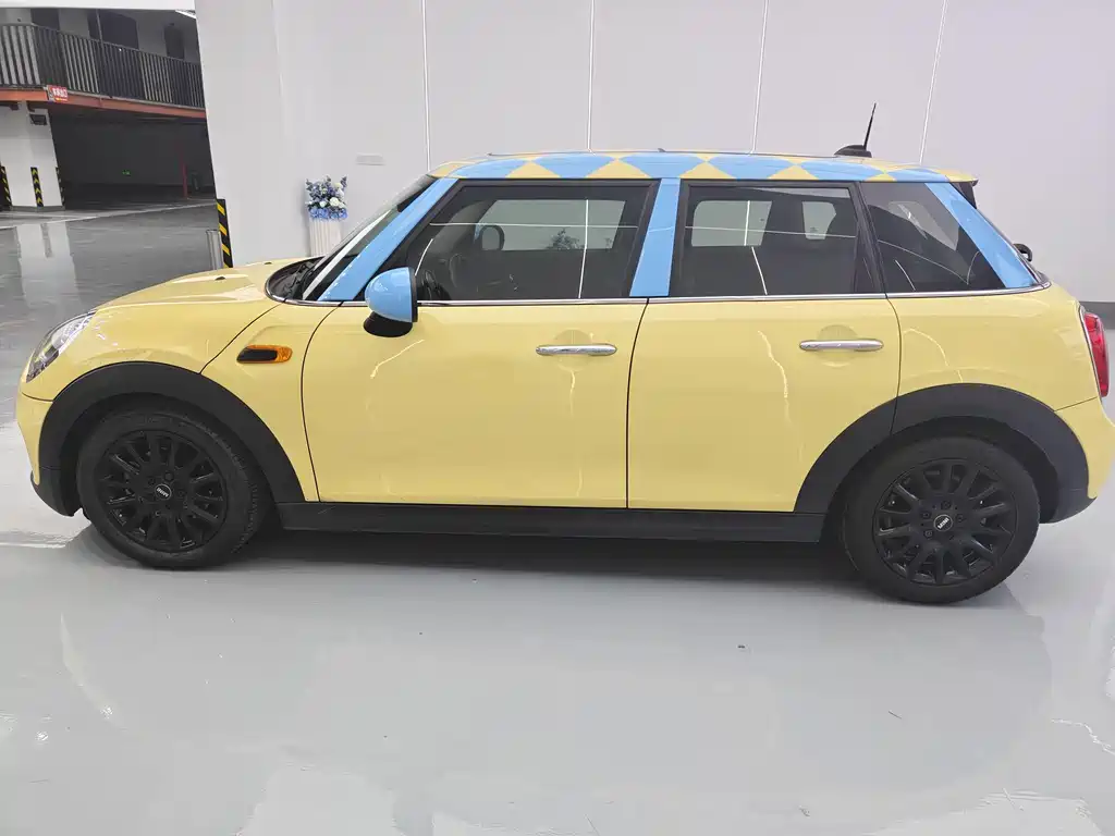 MINI Mini — миниатюра 6