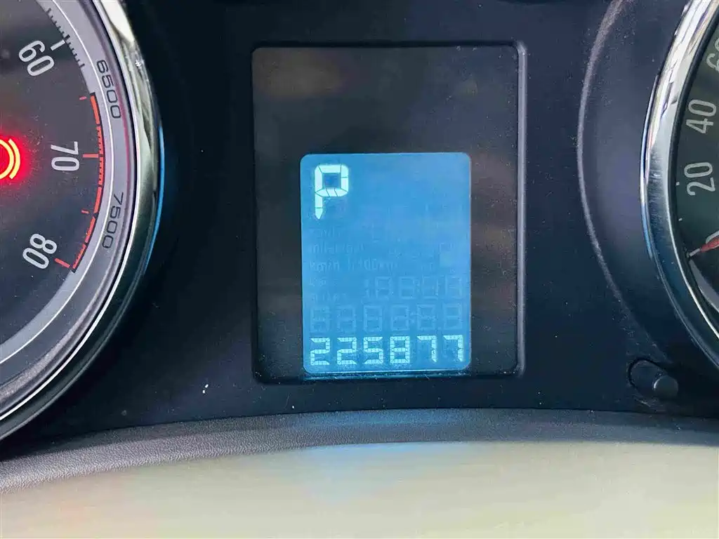 Buick Excelle — миниатюра 16