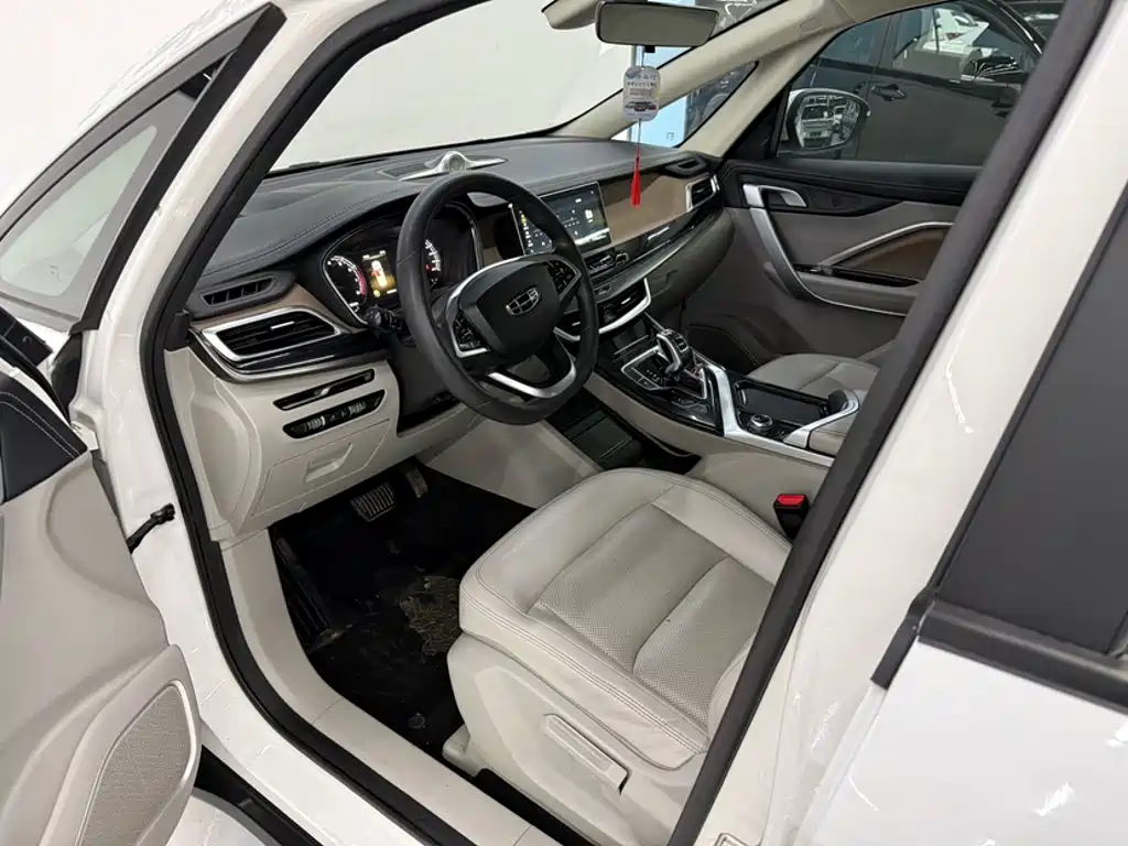 Geely Jia Ji — миниатюра 16
