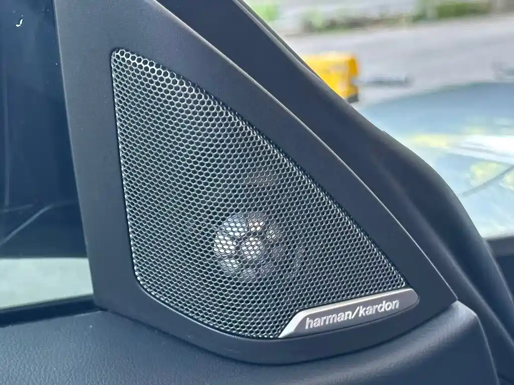 BMW 4 Series — миниатюра 11