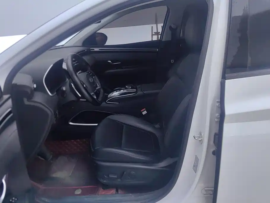 Hyundai Tucson — миниатюра 9