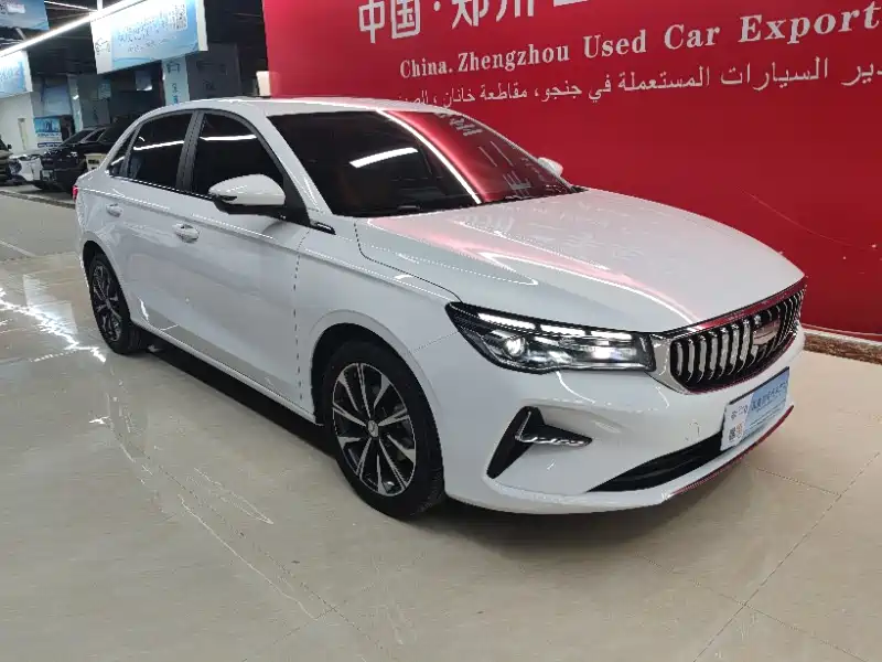 Geely Emgrand 2025 4 1.5L CVT Flagship