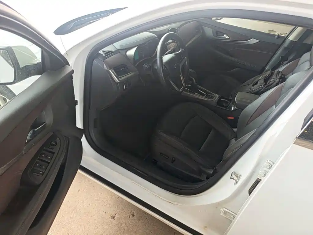 Chevrolet Malibu — миниатюра 16