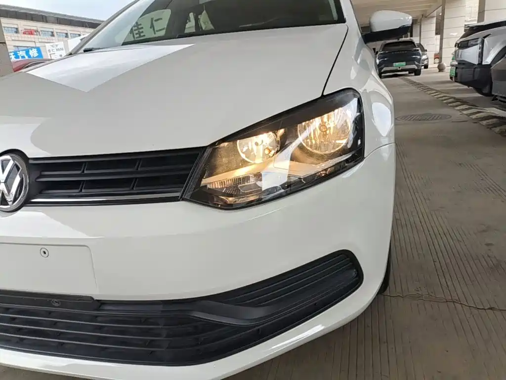Volkswagen Polo — миниатюра 24