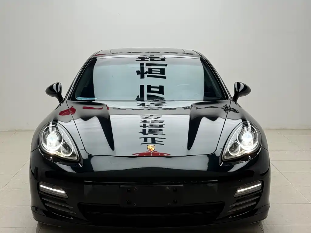 Porsche Panamera 2010 Panamera 4 3.6L