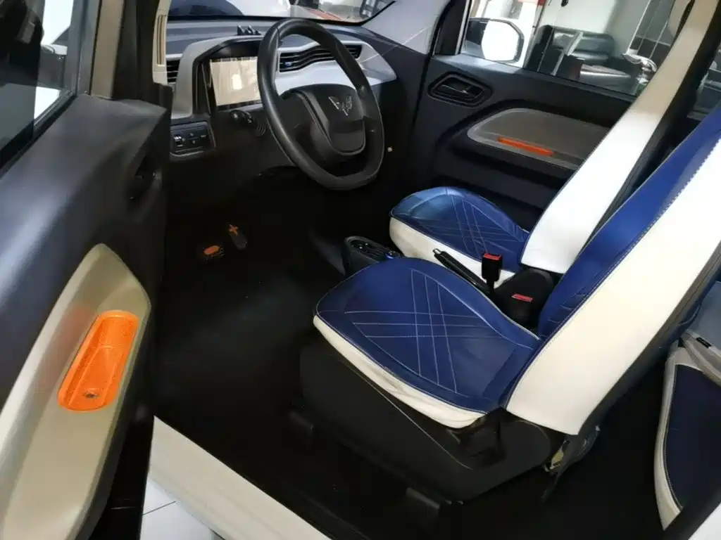 Wuling MINIEV — миниатюра 15