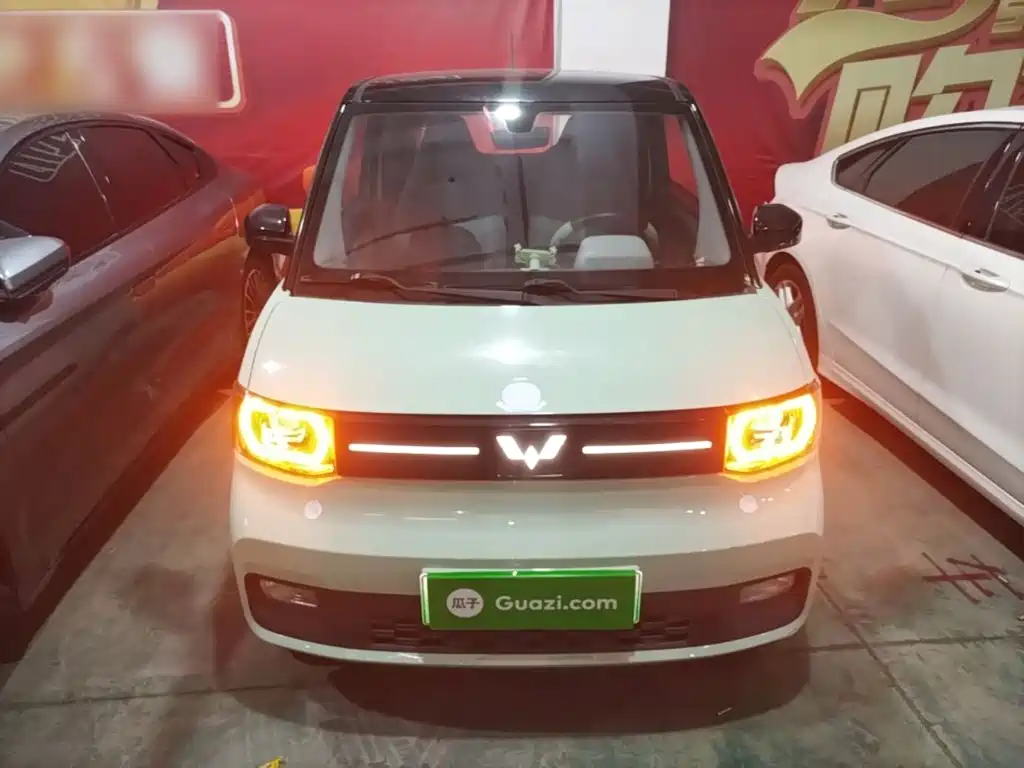 Wuling MINIEV — миниатюра 3